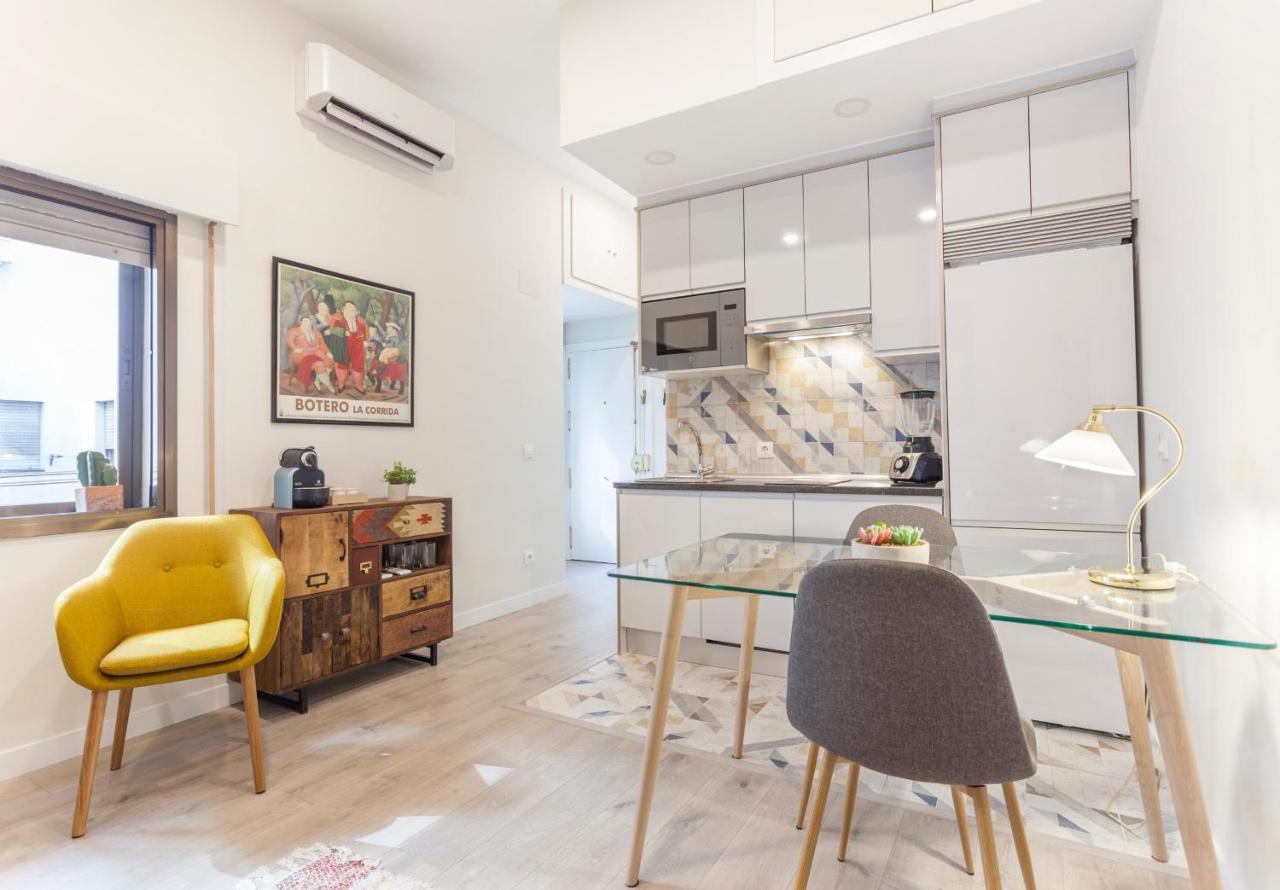 Apartamento Gran Via En マドリード エクステリア 写真